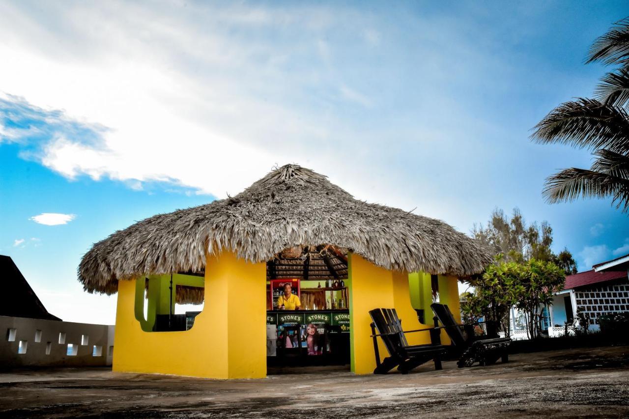 Alojamento de Acomodação e Pequeno-almoço Beyond Sunset & Treasure Beach
